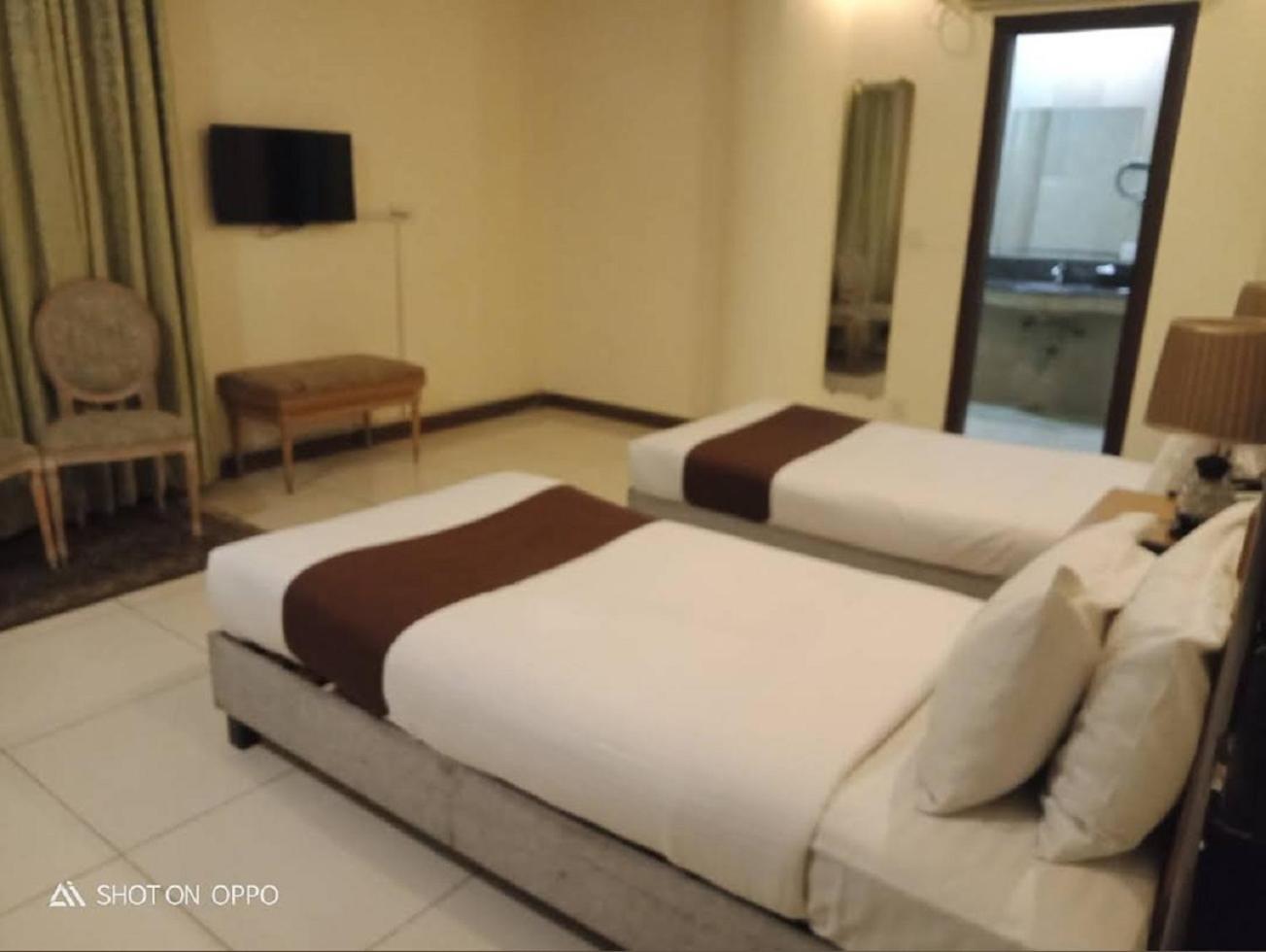 Panoramic Hotel Lahore Exterior photo