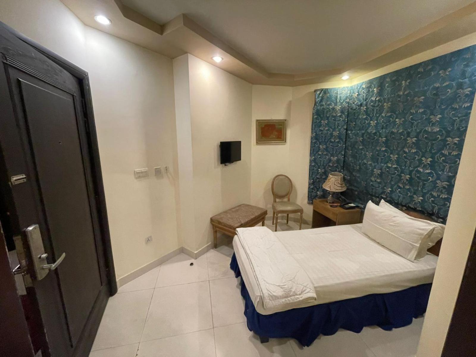 Panoramic Hotel Lahore Exterior photo